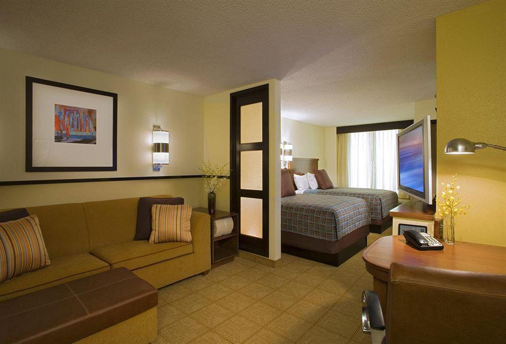 Hyatt Place Richmond Arboretum Beltér fotó
